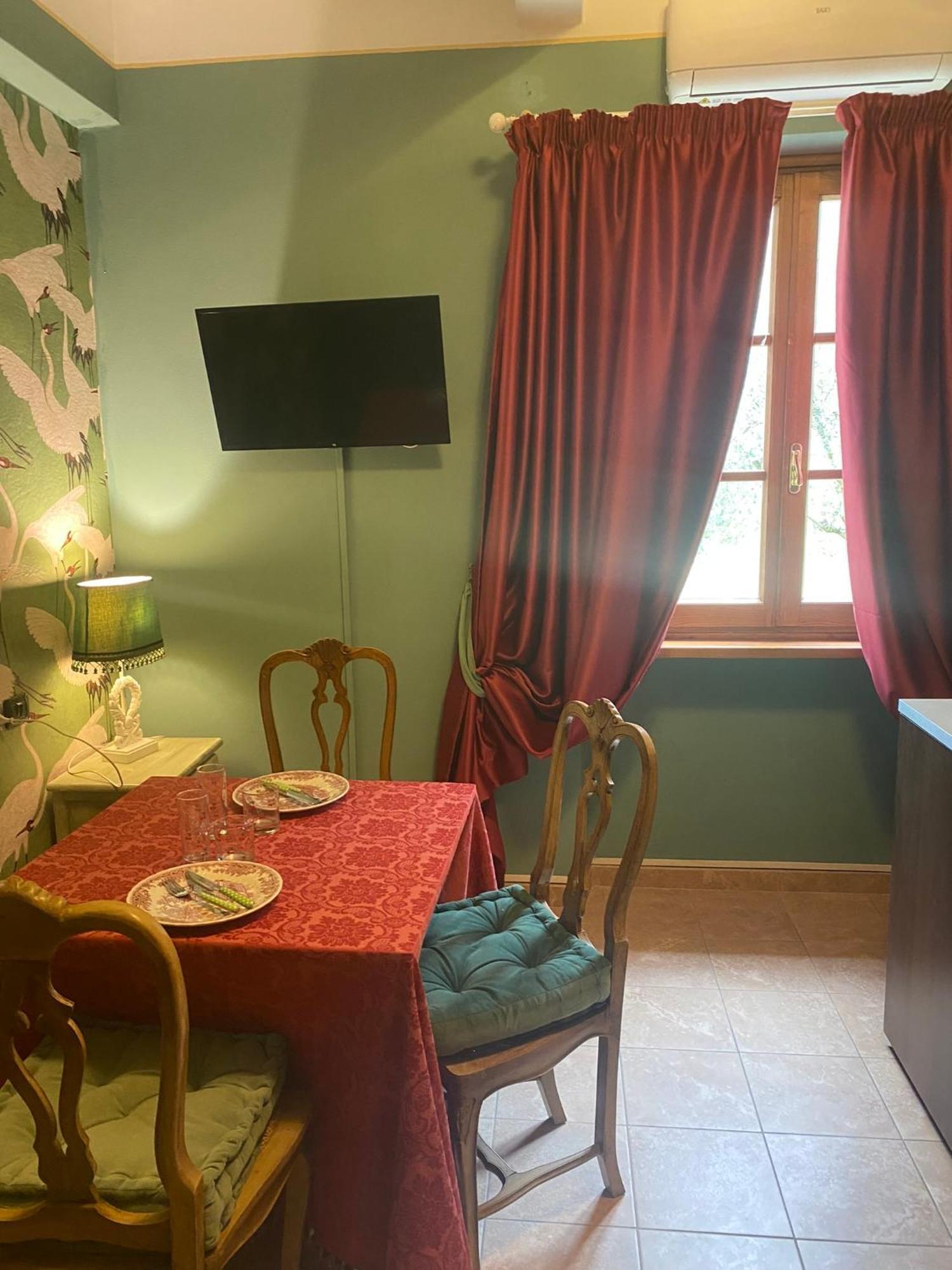 Sotto Il Cielo Di Toscana: Adult-Only Vacation Studios Camaiore Exterior photo